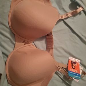 Warners Full Figure 42 D Bra New